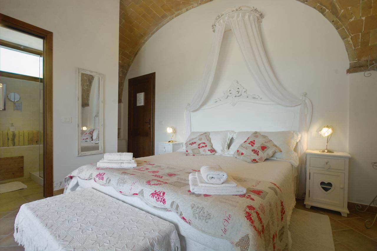In Canto Sul Poggio Bed & Breakfast Волтера Екстериор снимка